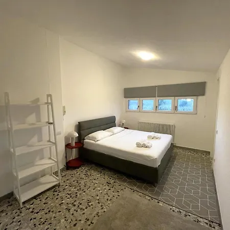 Apartman Terrace & Garden Near