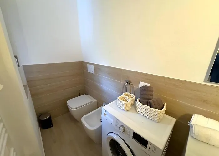 Terrace & Garden Near Apartmán Lipomo