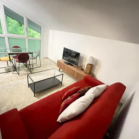 Terrace & Garden Near *